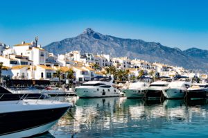 Lee más sobre el artículo La vida de lujo Marbella